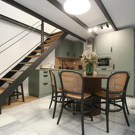New! Luxurious & Chic Duplex Next To The Cathedral Appartement Sevilla Buitenkant foto