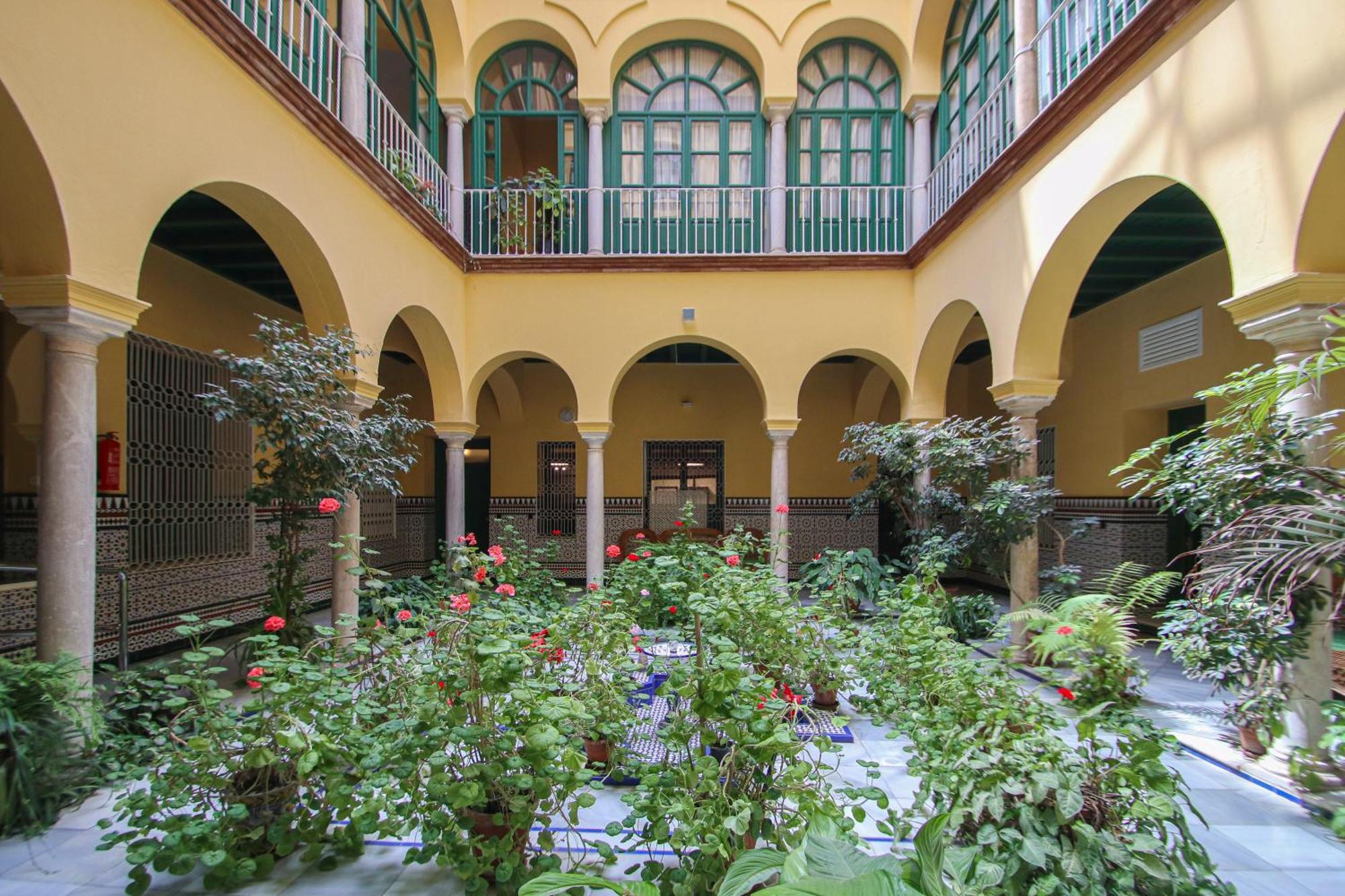 New! Luxurious & Chic Duplex Next To The Cathedral Siviglia