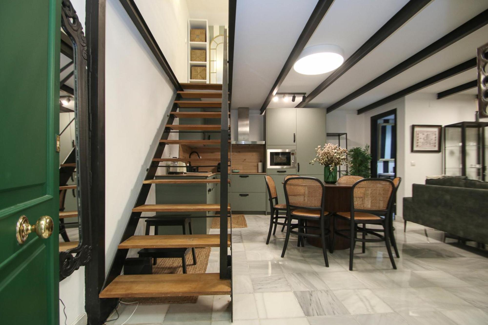 Appartamento New! Luxurious & Chic Duplex Next To The Cathedral